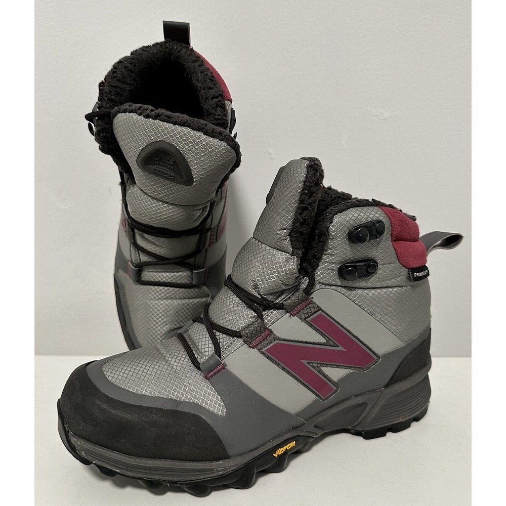New Balance Boots Primaloft Womens US 7 B Vibram Soles Winter Hiking Gray Shoes